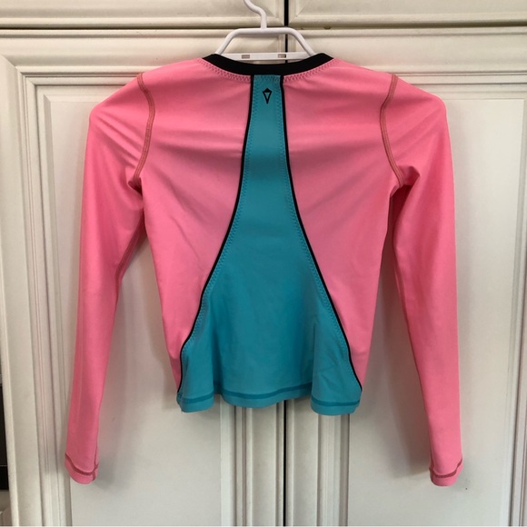 🥳HOST PICK🥳 SIZE 7 - RARE Ivivva by Lululemon girl’s rashguard 🍋 - Picture 7 of 12